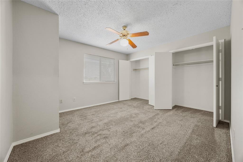 810 Red Bud Drive, DeSoto, TX 75115