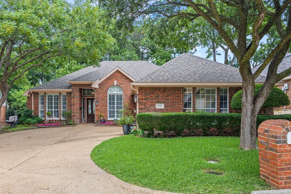 221 Freedom Court, Rockwall, TX 75032 221 Freedom Court, Rockwall, TX 75032