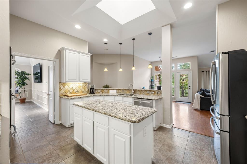 221 Freedom Court, Rockwall, TX 75032