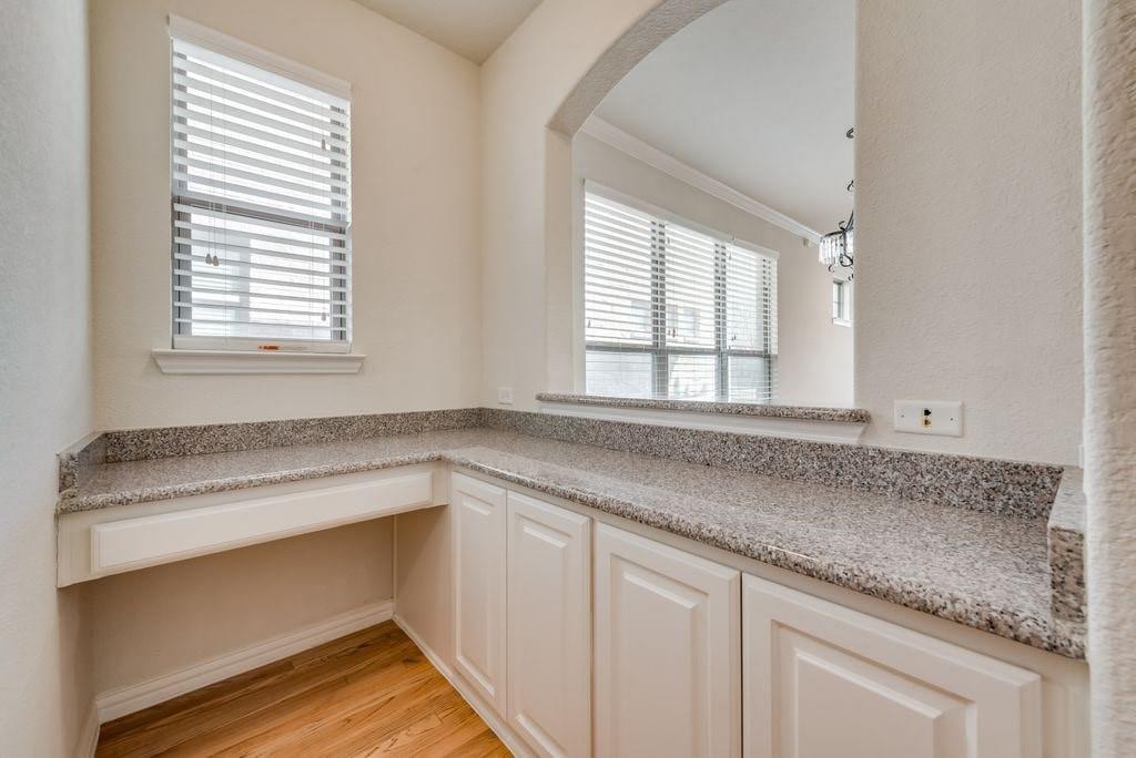 636 S Greenville Avenue, Richardson, TX 75081