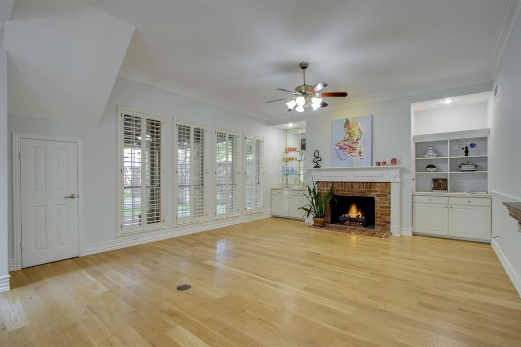 210 Chinaberry Way, Coppell, TX 75019
