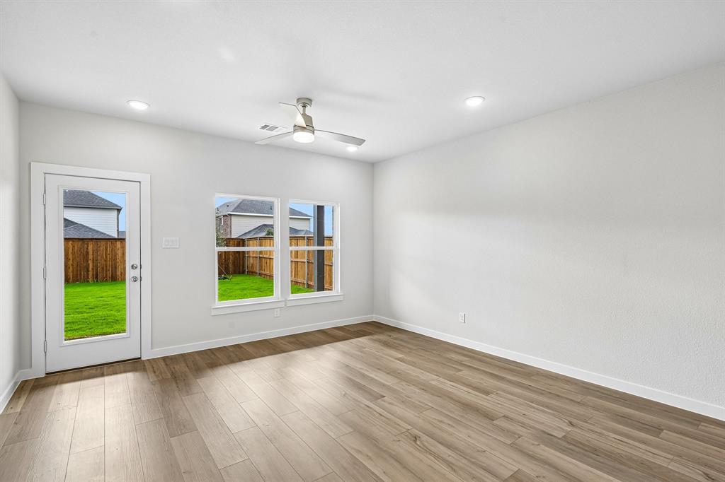 732 Ashley Gardens Drive, Forney, TX 75126