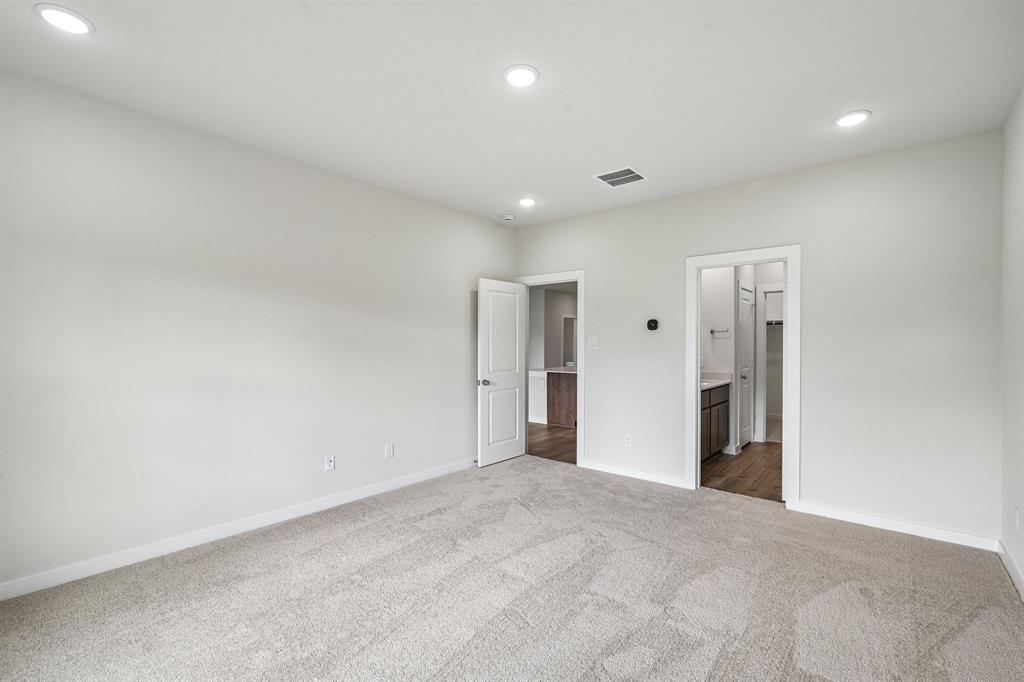 732 Ashley Gardens Drive, Forney, TX 75126