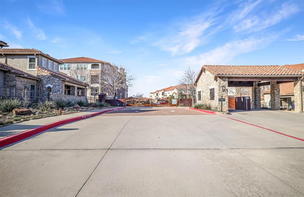 610 Via Ravello, #201, Irving, TX 75039