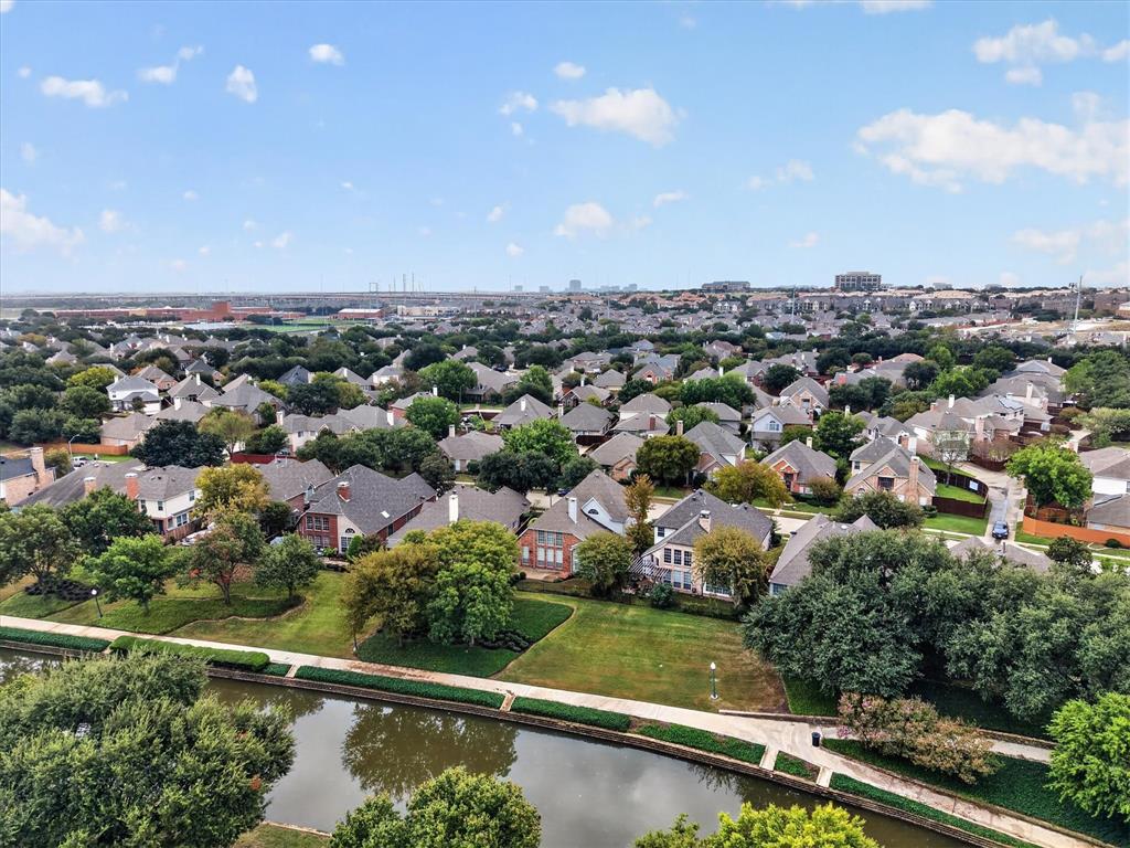 425 Waterside Drive, Irving, TX 75063