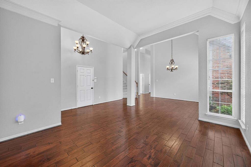 425 Waterside Drive, Irving, TX 75063