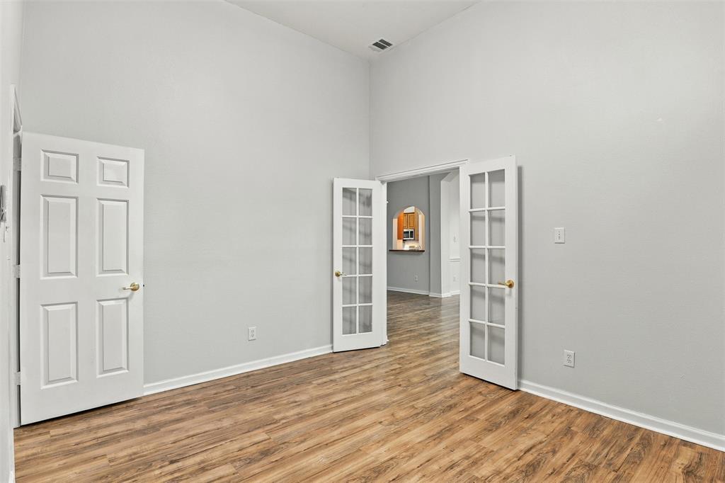604 Jennifer Trail, Grand Prairie, TX 75052