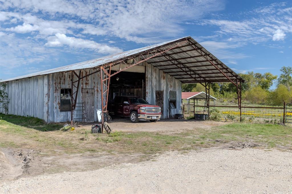 7467 Fm 513 S, Lone Oak, TX 75453