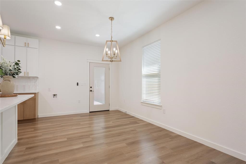 933 N 12th Street, Waco, TX 76707