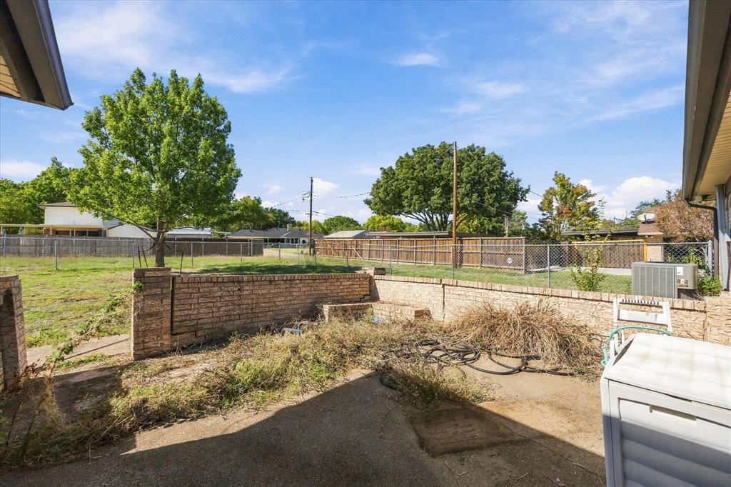 205 N Jobson Road, Sunnyvale, TX 75182
