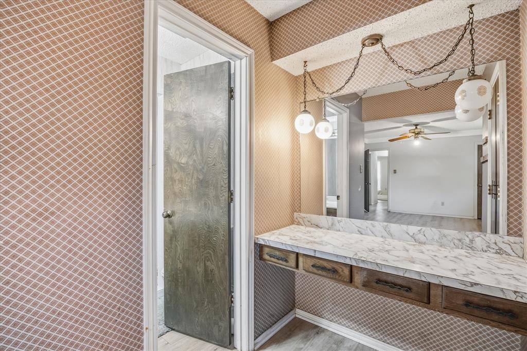 205 N Jobson Road, Sunnyvale, TX 75182