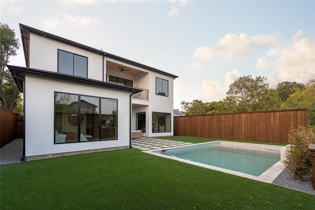 4722 Cowan Avenue, Dallas, TX 75209