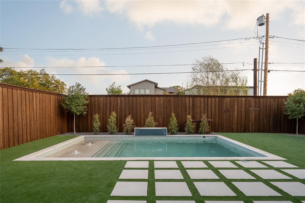4722 Cowan Avenue, Dallas, TX 75209