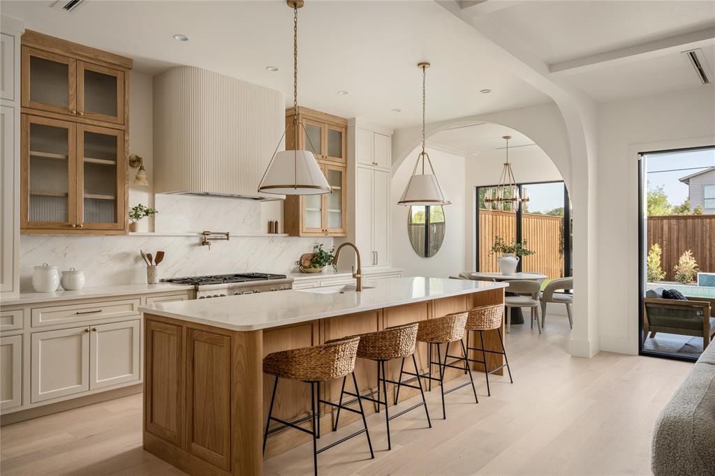 4722 Cowan Avenue, Dallas, TX 75209 4722 Cowan Avenue, Dallas, TX 75209