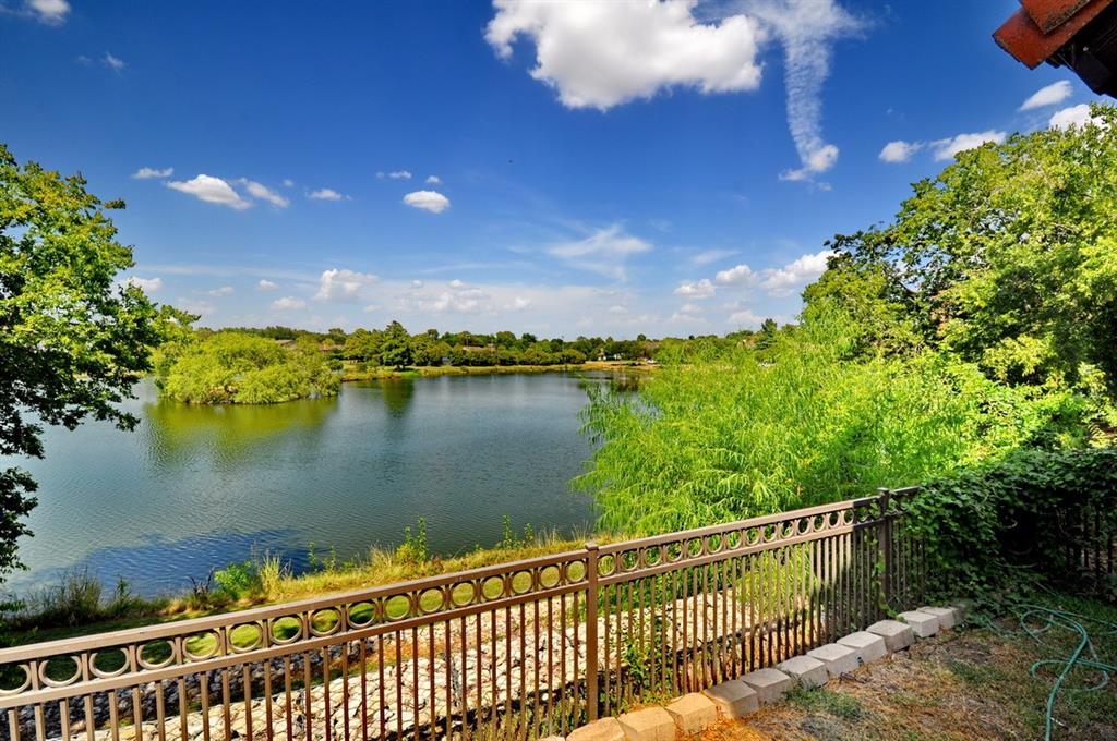 2610 Lakehill Lane, #6a, Carrollton, TX 75006