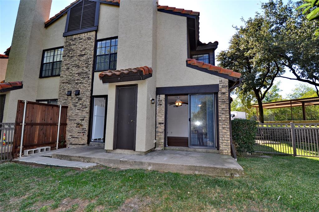 2610 Lakehill Lane, #6a, Carrollton, TX 75006
