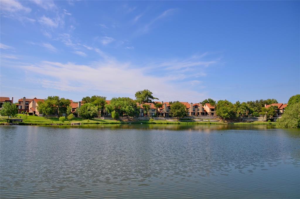 2610 Lakehill Lane, #6a, Carrollton, TX 75006