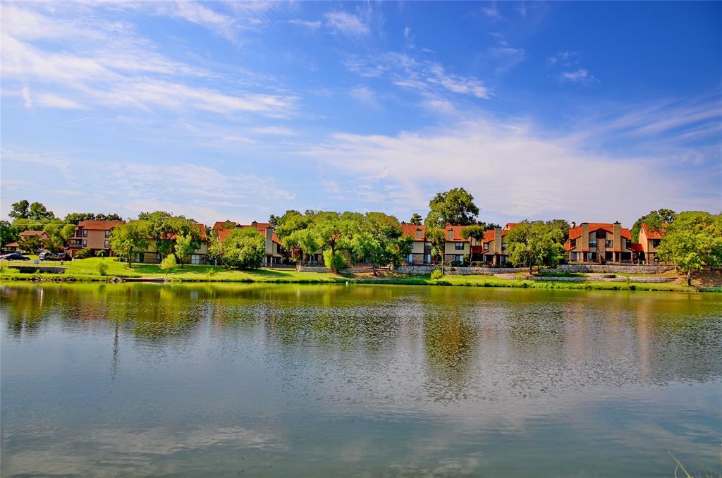 2610 Lakehill Lane, #6a, Carrollton, TX 75006