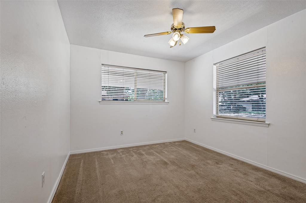 2218 Royal Oaks Drive, Irving, TX 75060