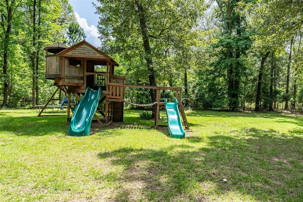 19905 County Road 4130, Lindale, TX 75771