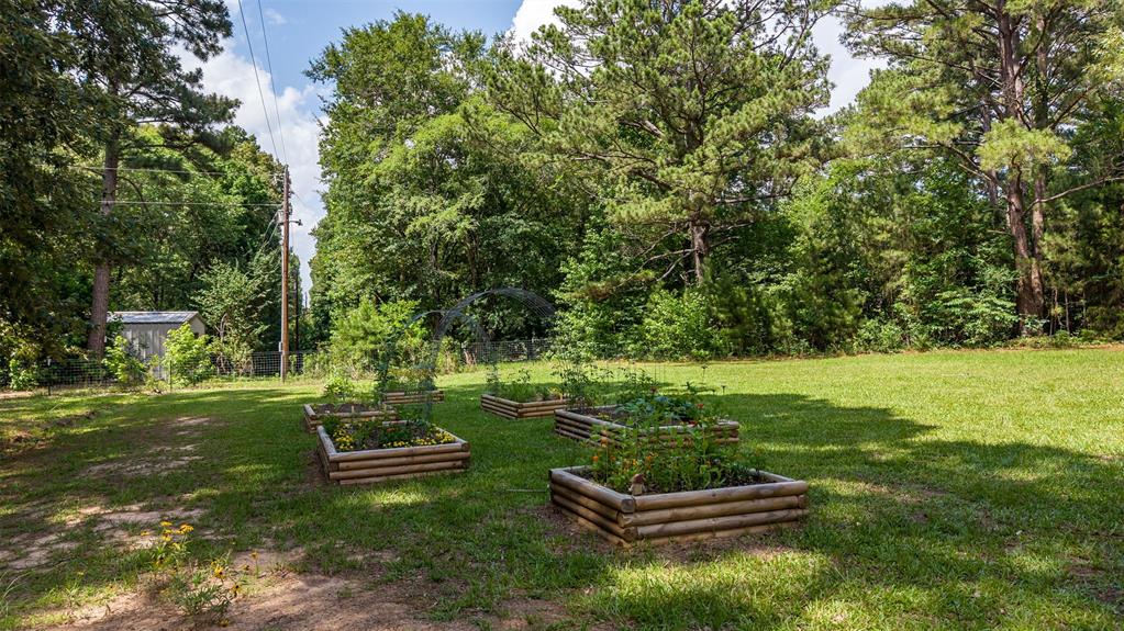 19905 County Road 4130, Lindale, TX 75771