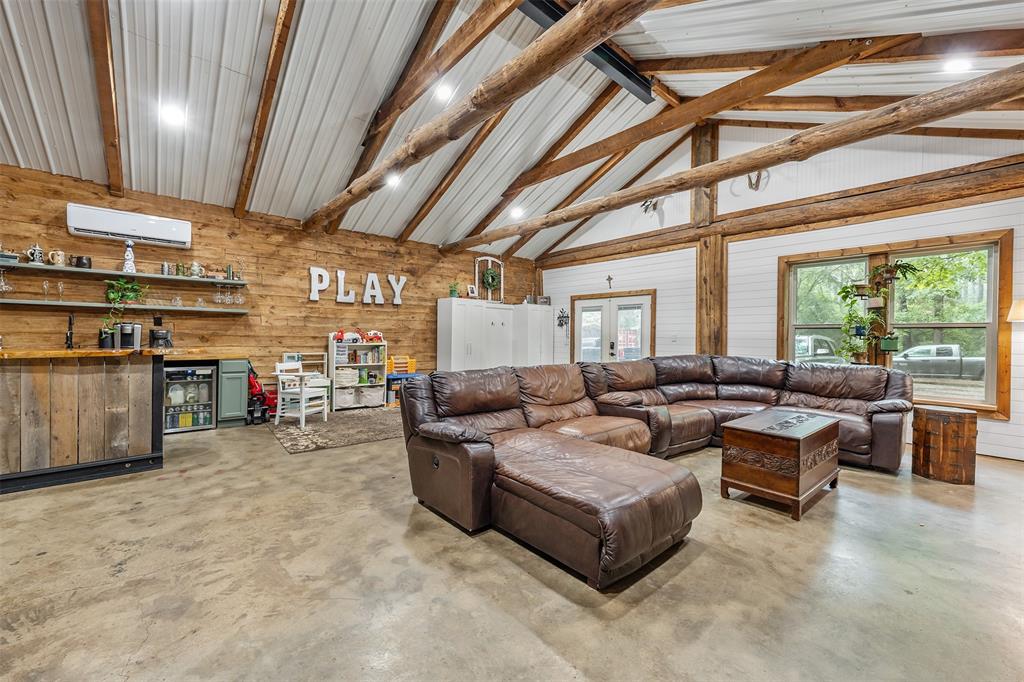 19905 County Road 4130, Lindale, TX 75771 19905 County Road 4130, Lindale, TX 75771