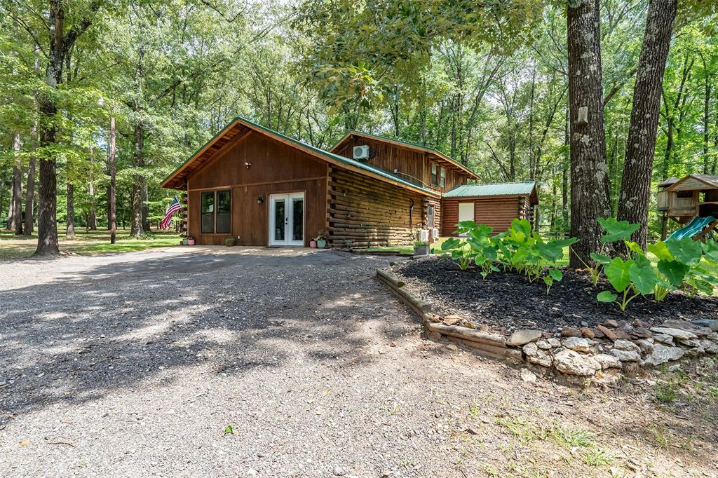 19905 County Road 4130, Lindale, TX 75771