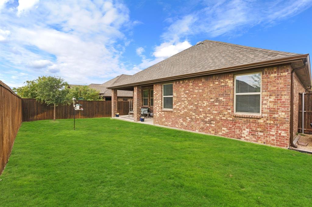 427 Pleasant Hill Lane, Fate, TX 75189