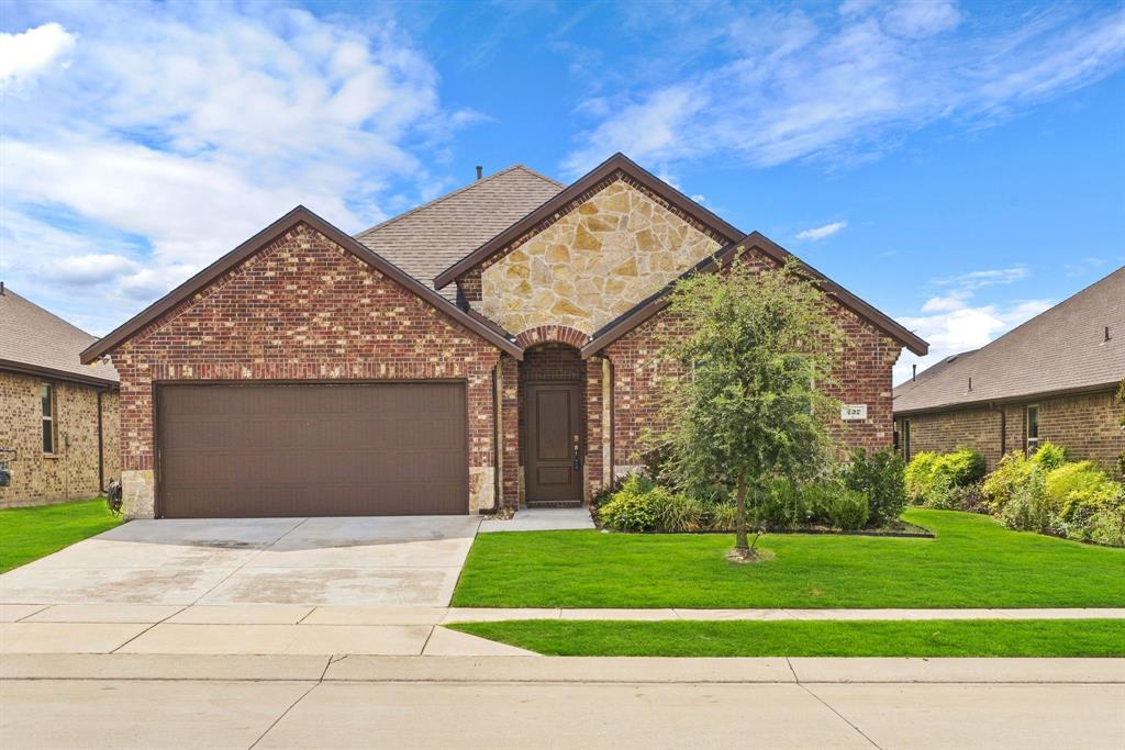 427 Pleasant Hill Lane, Fate, TX 75189