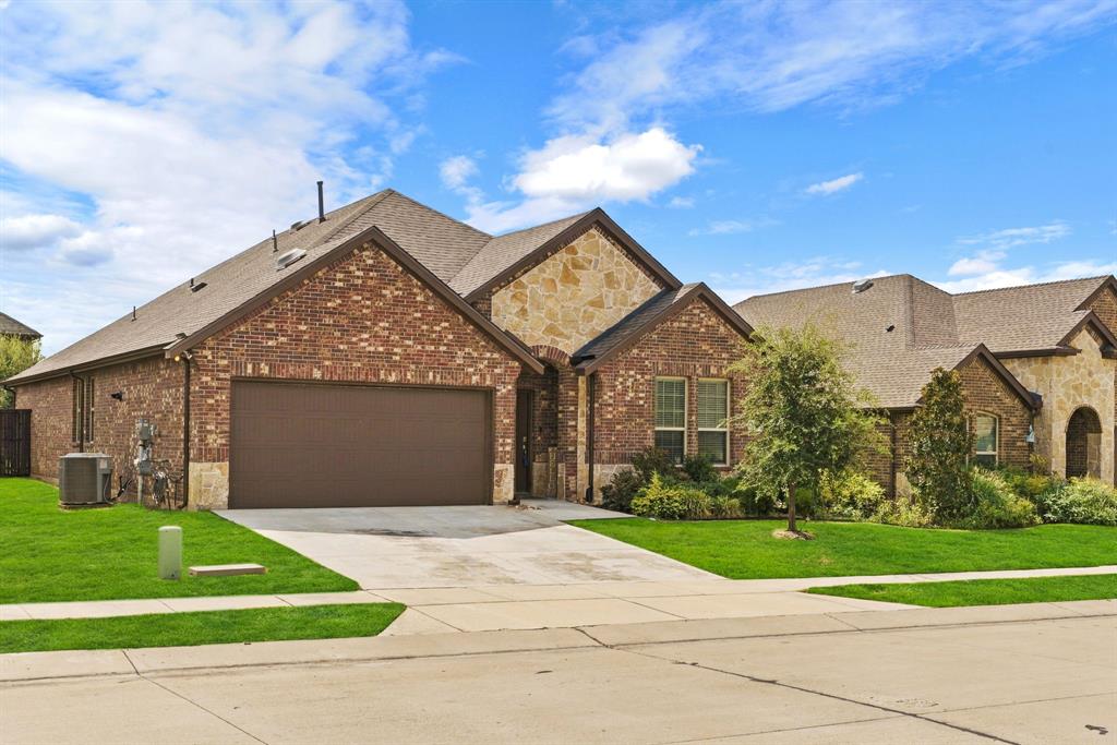 427 Pleasant Hill Lane, Fate, TX 75189