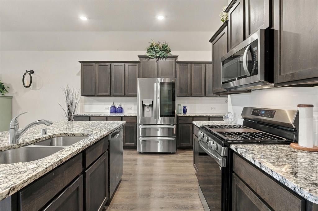 427 Pleasant Hill Lane, Fate, TX 75189