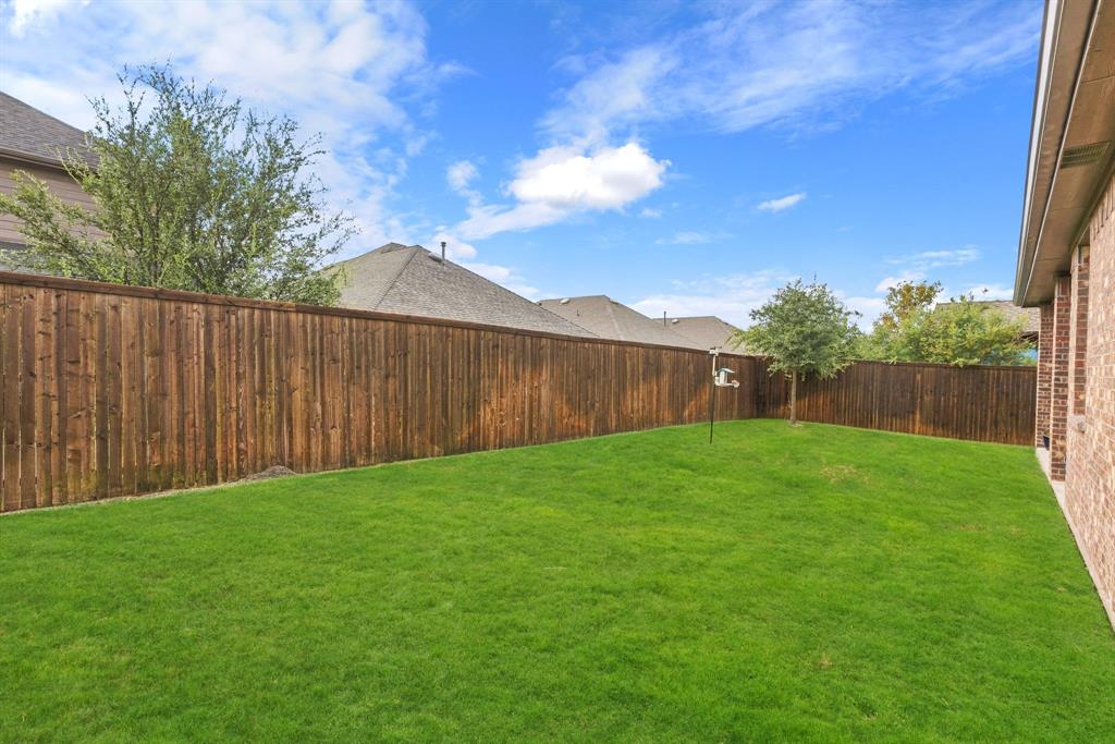427 Pleasant Hill Lane, Fate, TX 75189