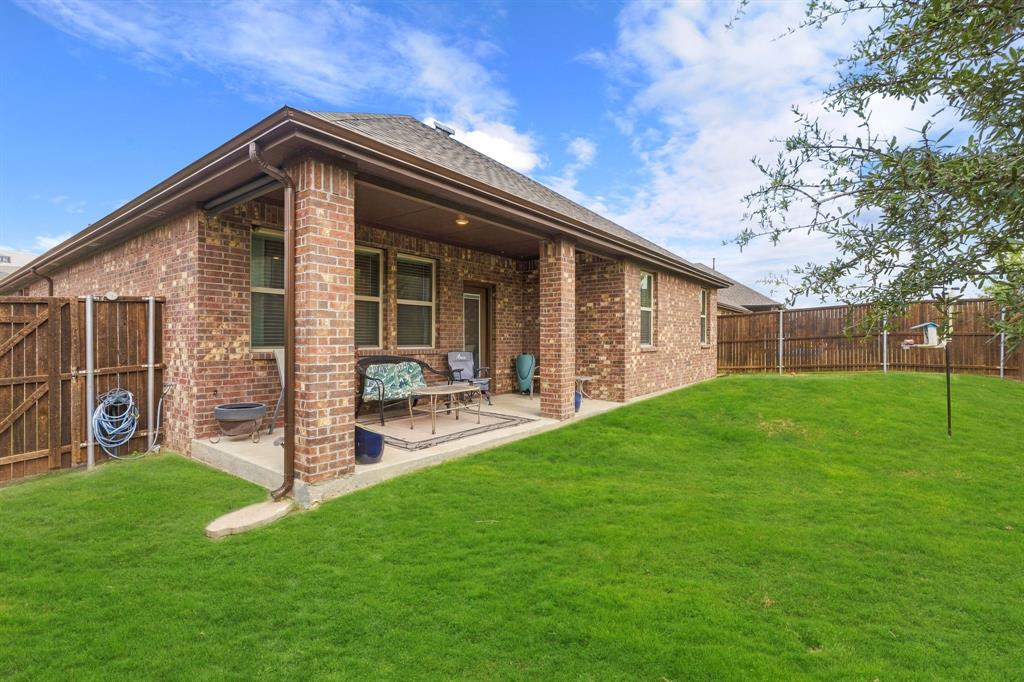 427 Pleasant Hill Lane, Fate, TX 75189