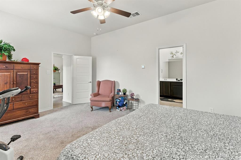 427 Pleasant Hill Lane, Fate, TX 75189