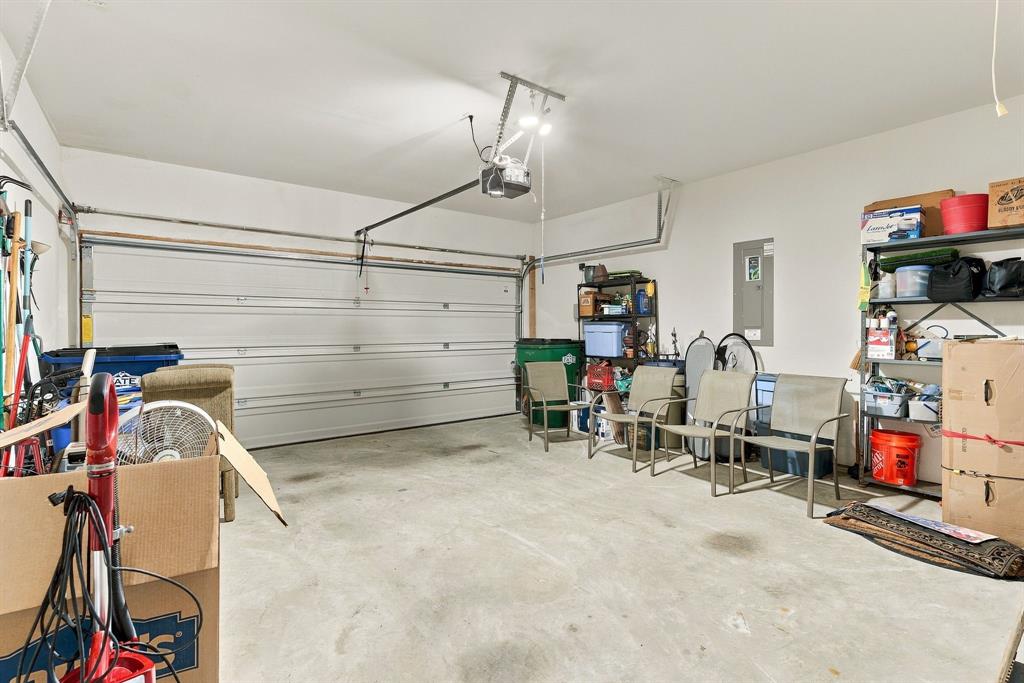 427 Pleasant Hill Lane, Fate, TX 75189