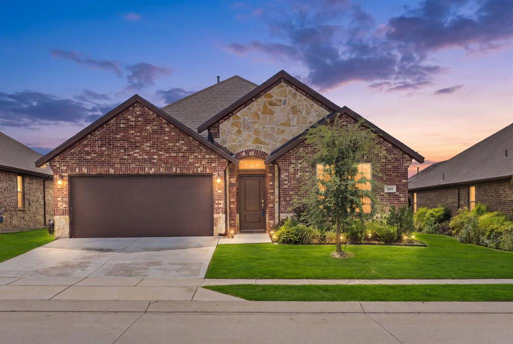 Welcome HOME to 427 Pleasant Hill Lane!
