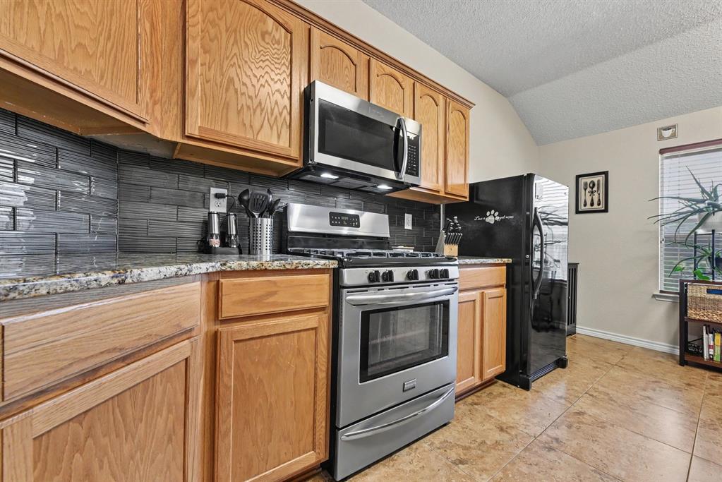 608 Rothschild Lane, Murphy, TX 75094