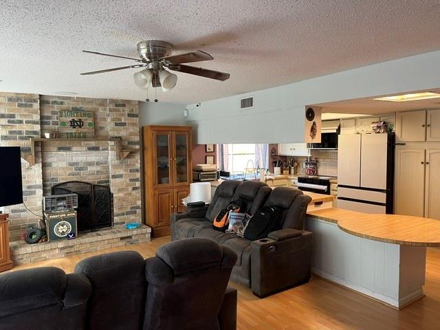 2708 Charter Oak Drive, Plano, TX 75074