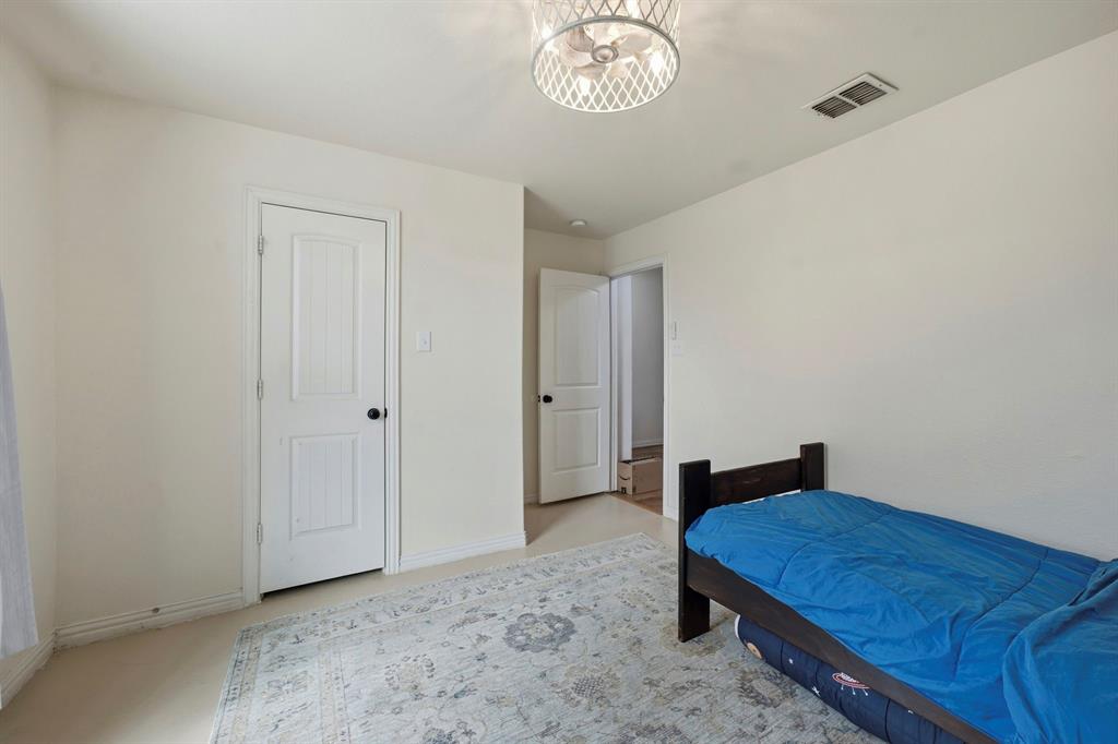 916 Evergreen Street, Princeton, TX 75407