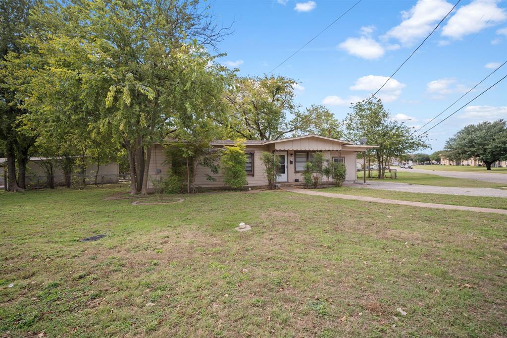 514 E University Avenue, Waxahachie, TX 75165 514 E University Avenue, Waxahachie, TX 75165
