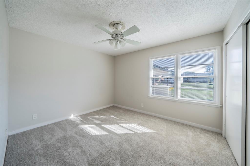 4147 Huckleberry Circle, Dallas, TX 75216