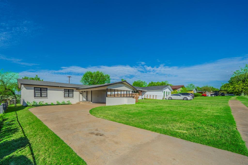 4147 Huckleberry Circle, Dallas, TX 75216 4147 Huckleberry Circle, Dallas, TX 75216