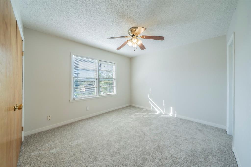 4147 Huckleberry Circle, Dallas, TX 75216