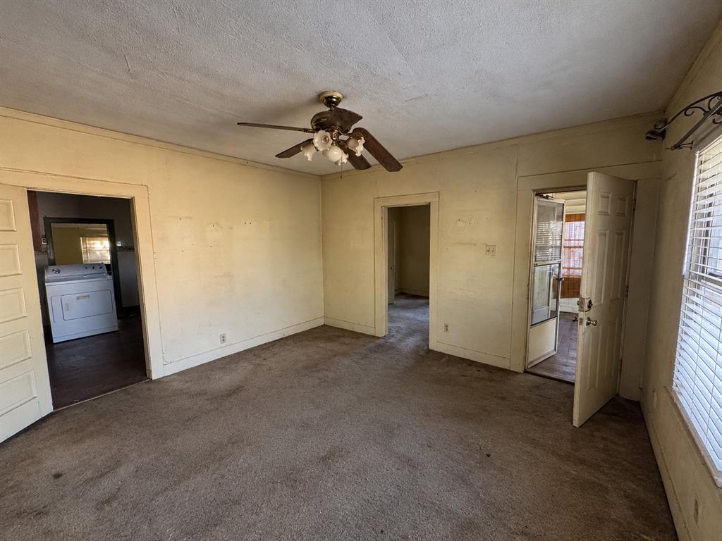 3234 Spring Avenue, Dallas, TX 75215 3234 Spring Avenue, Dallas, TX 75215