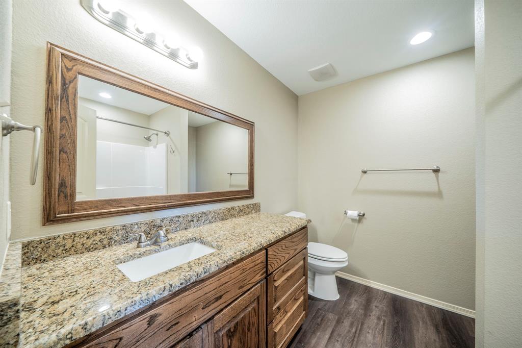 1803 Brookwood Drive, Terrell, TX 75160
