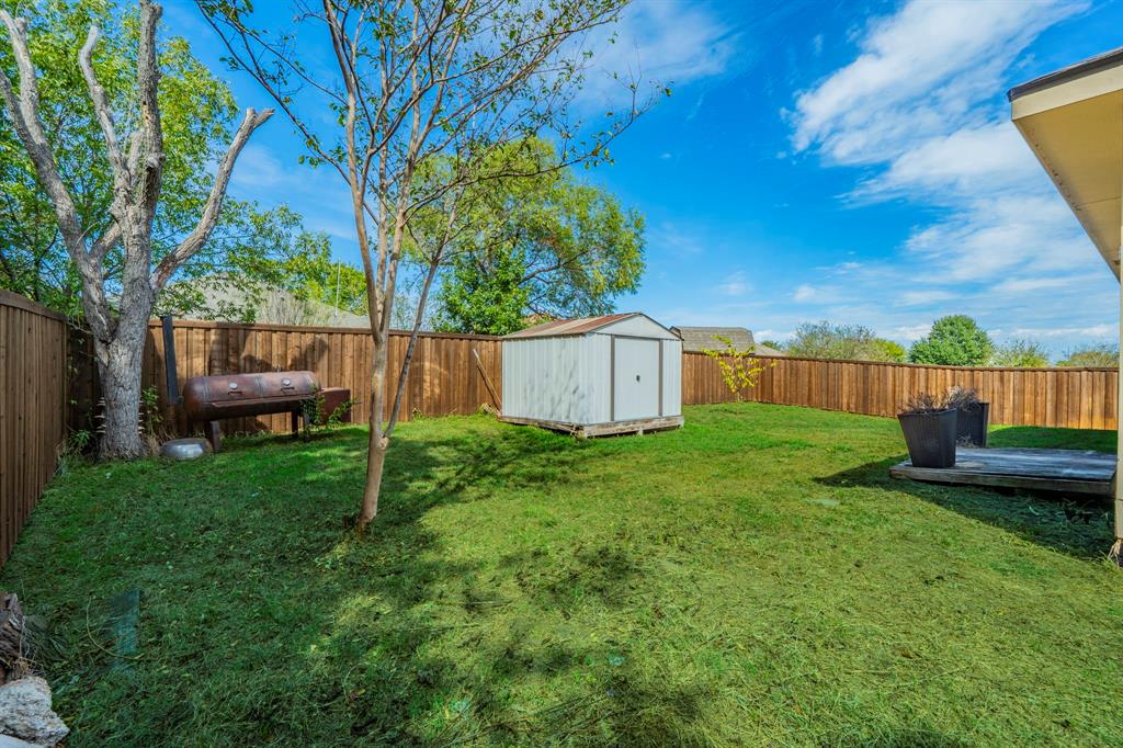 1803 Brookwood Drive, Terrell, TX 75160