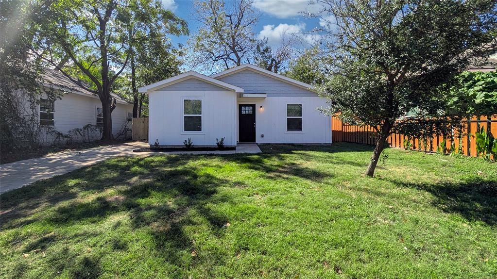 3823 Colonial Avenue, Dallas, TX 75215 3823 Colonial Avenue, Dallas, TX 75215