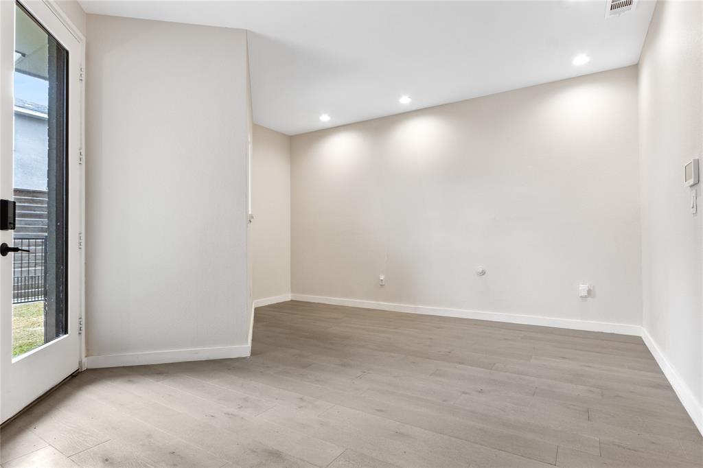 4703 Munger Avenue, #102, Dallas, TX 75204 4703 Munger Avenue, #102, Dallas, TX 75204