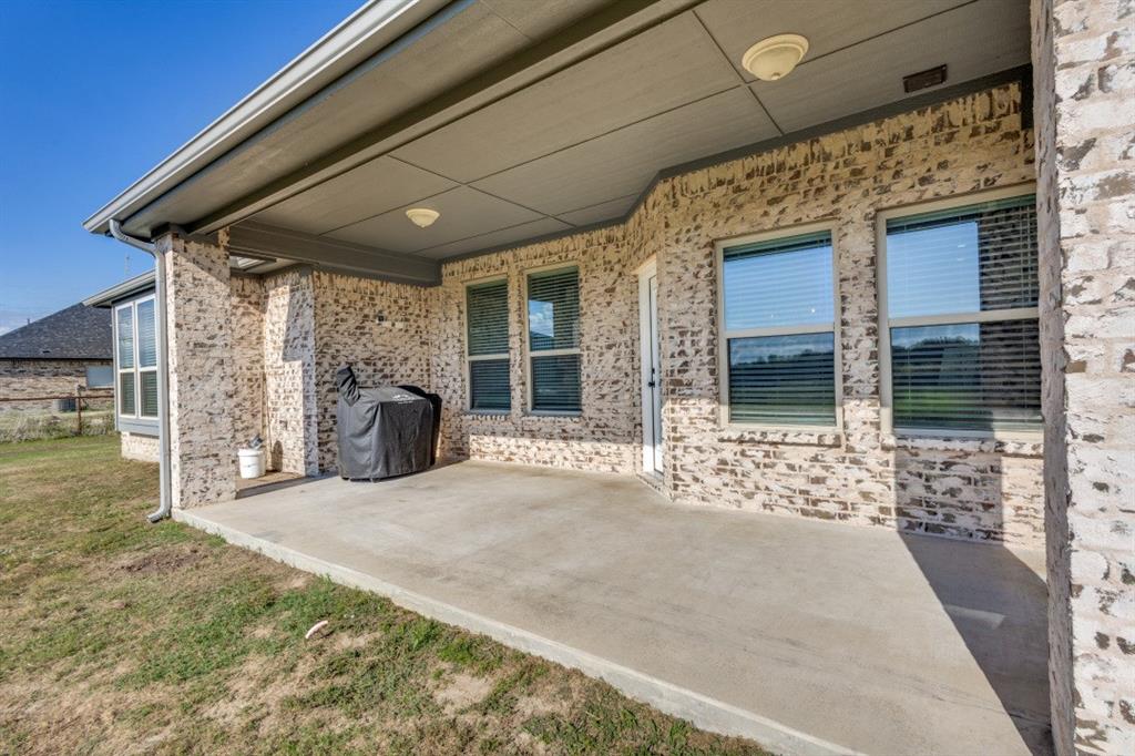 1506 FM 36, Farmersville, TX 75442