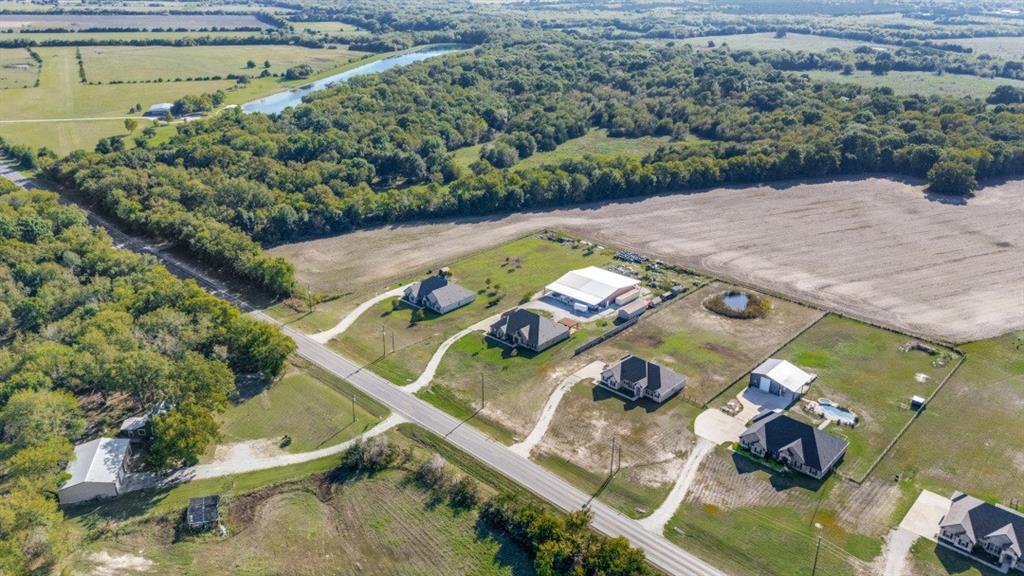 1506 FM 36, Farmersville, TX 75442